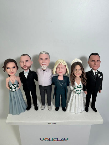 Fully Customizable Six Bobbleheads（person or pet）