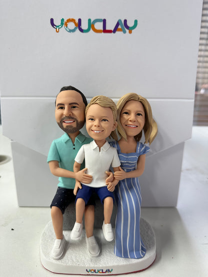 Fully Customizable Triple Bobbleheads（person or pet）